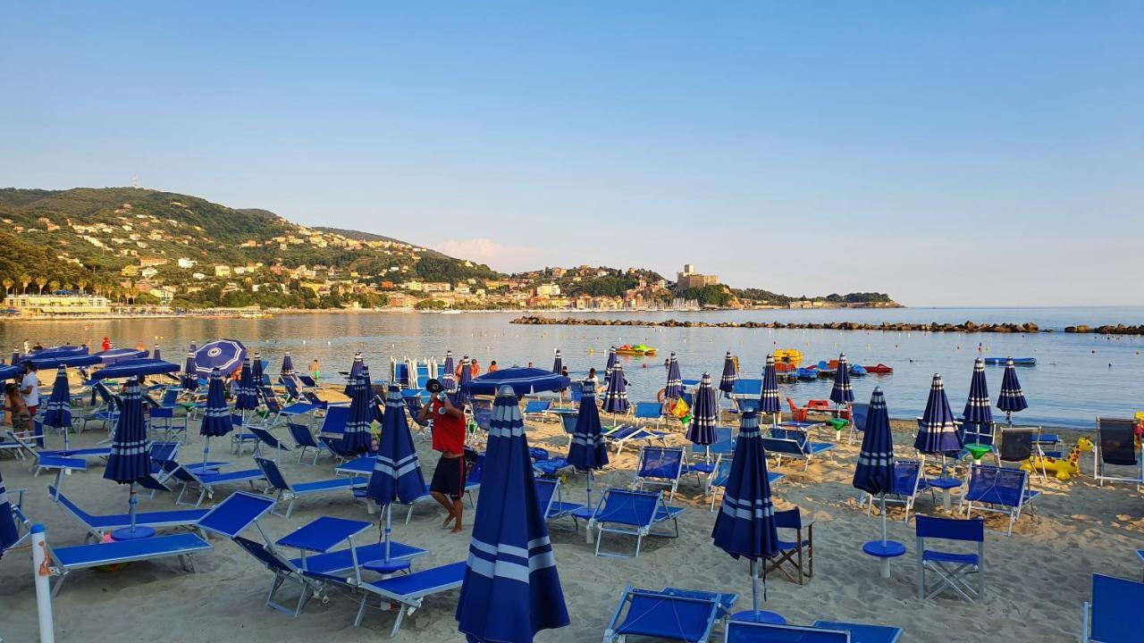 Comodo Al Mare Apartment Lerici Exterior photo